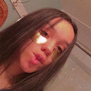 Meet your Posher, Willa